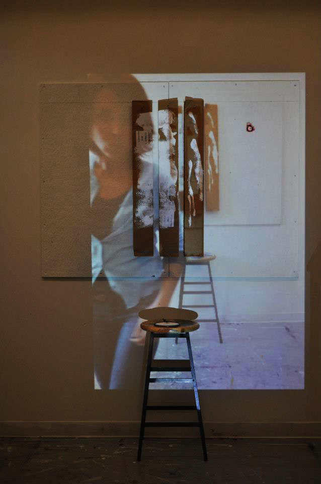 2013 0306 a fly on the wall me close