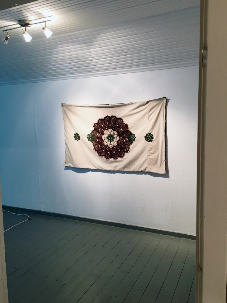 2016 08 flag distance